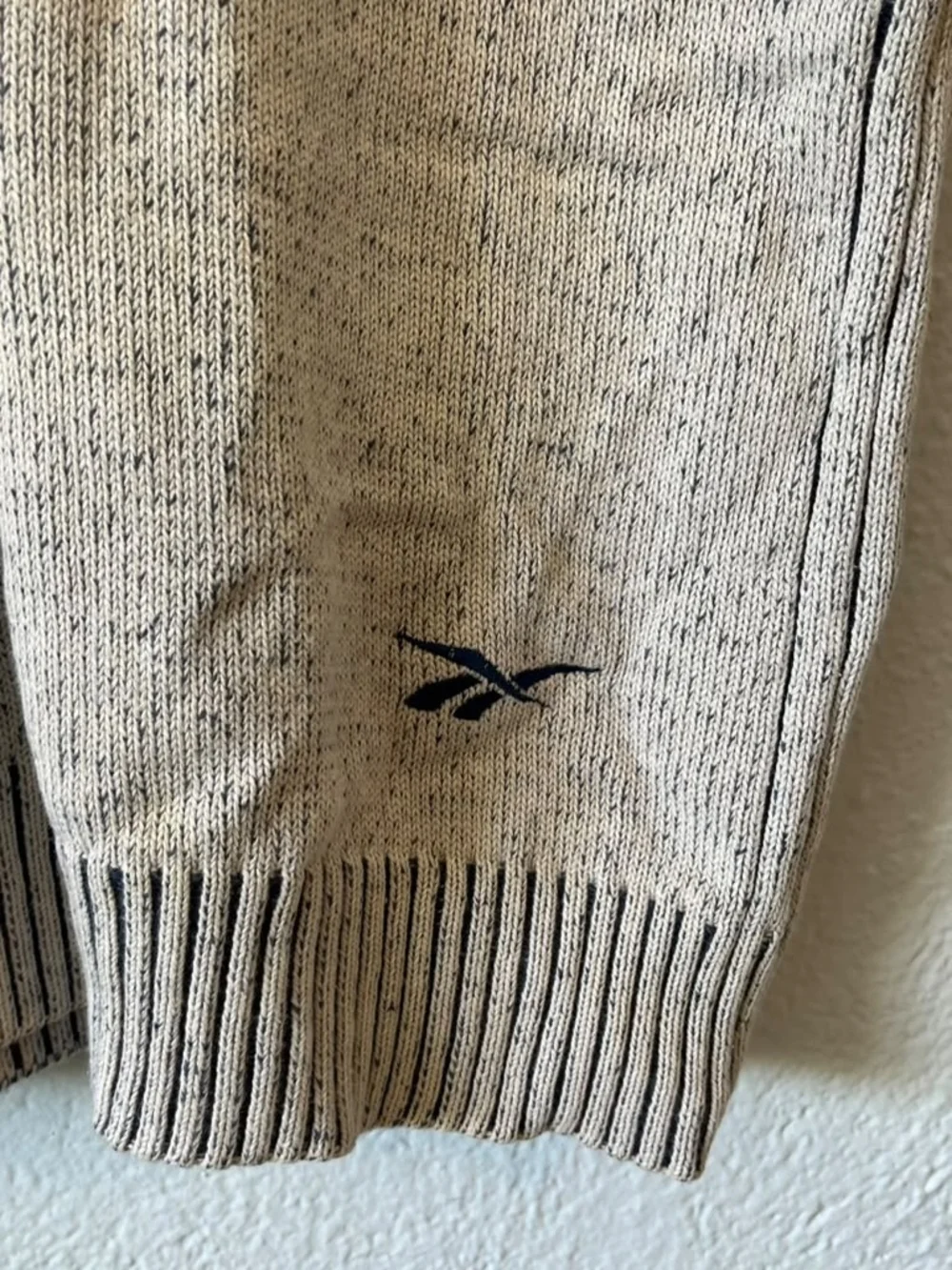 Reebok Golf Men's Size XL grey/Blue Sleeveless Sweater Vest Cable Knit Vintage